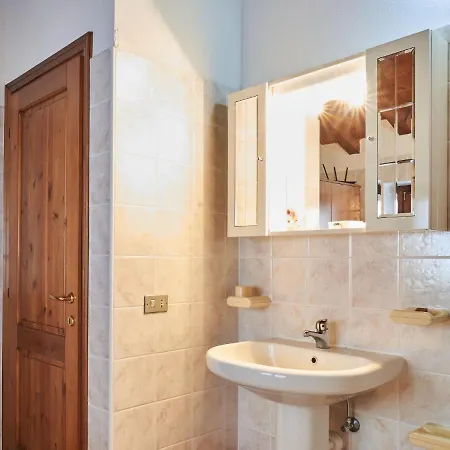 Vakantiehuis Holiday Rustico Belvedere-2 By Interhome Colico